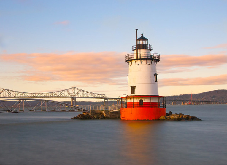 The Tarrytown Lighthouse